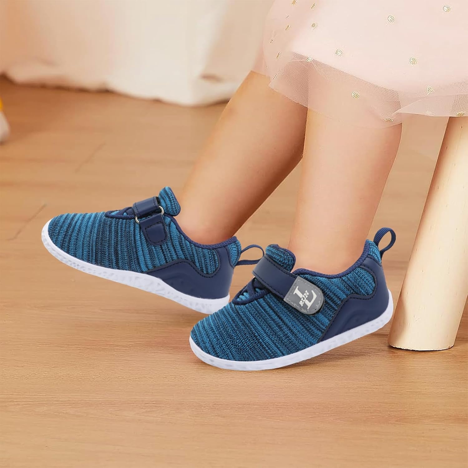image:imageLRUN Toddler Barefoot Shoes Wide Toe Box amp ZeroDrop Sneakers for Boys amp Girls Lightweight Walking amp Running Shoes for Indoor amp Outdoor PlayGreen Mix